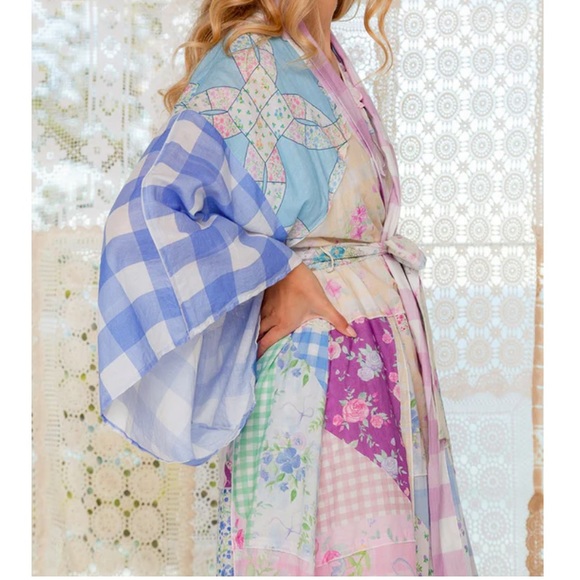 FILLYBOO QUILTED PATCHWORK LOLLIPOP ROBE HAND MADE SIGNATURE HAND PAINTED MOTIFS - Picture 9 of 15